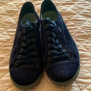 Indigo Blue Legero Tanaro Sneakers GREAT FOR FALL Gortex